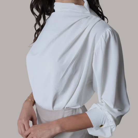 Long sleeved ruched shirt